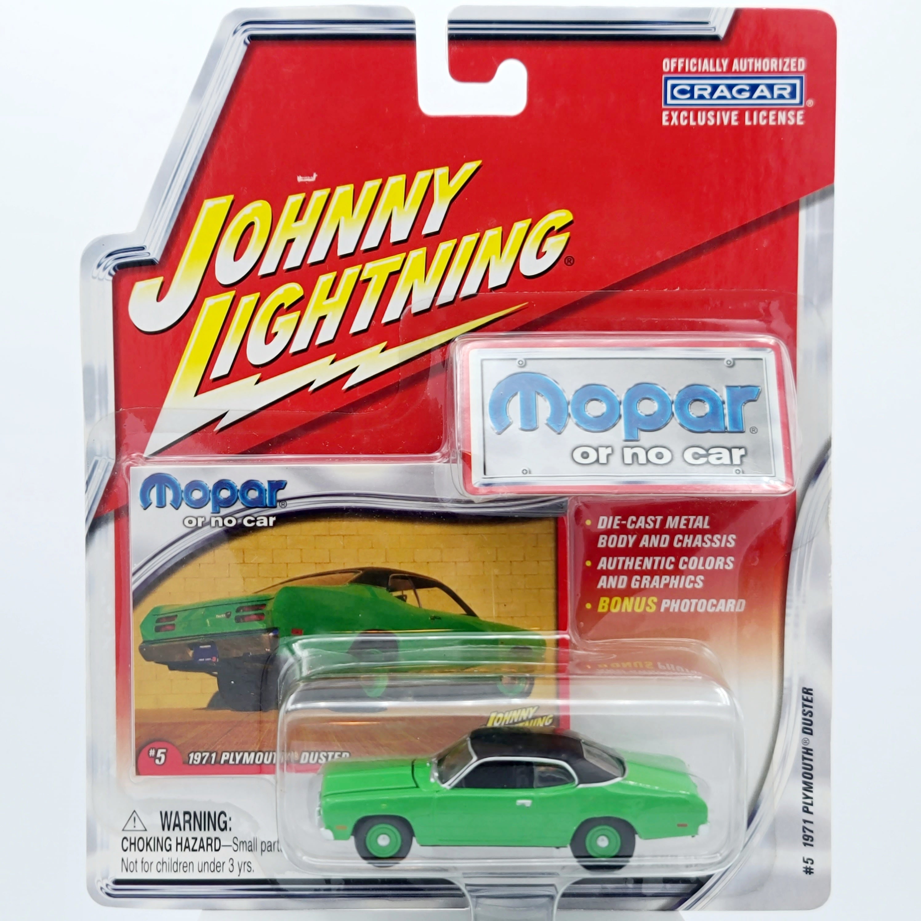 Johnny Lightning '71 Plymouth Duster - 1:64, w/ Photo Card (2003 Mopar or No Car Rel 1)
